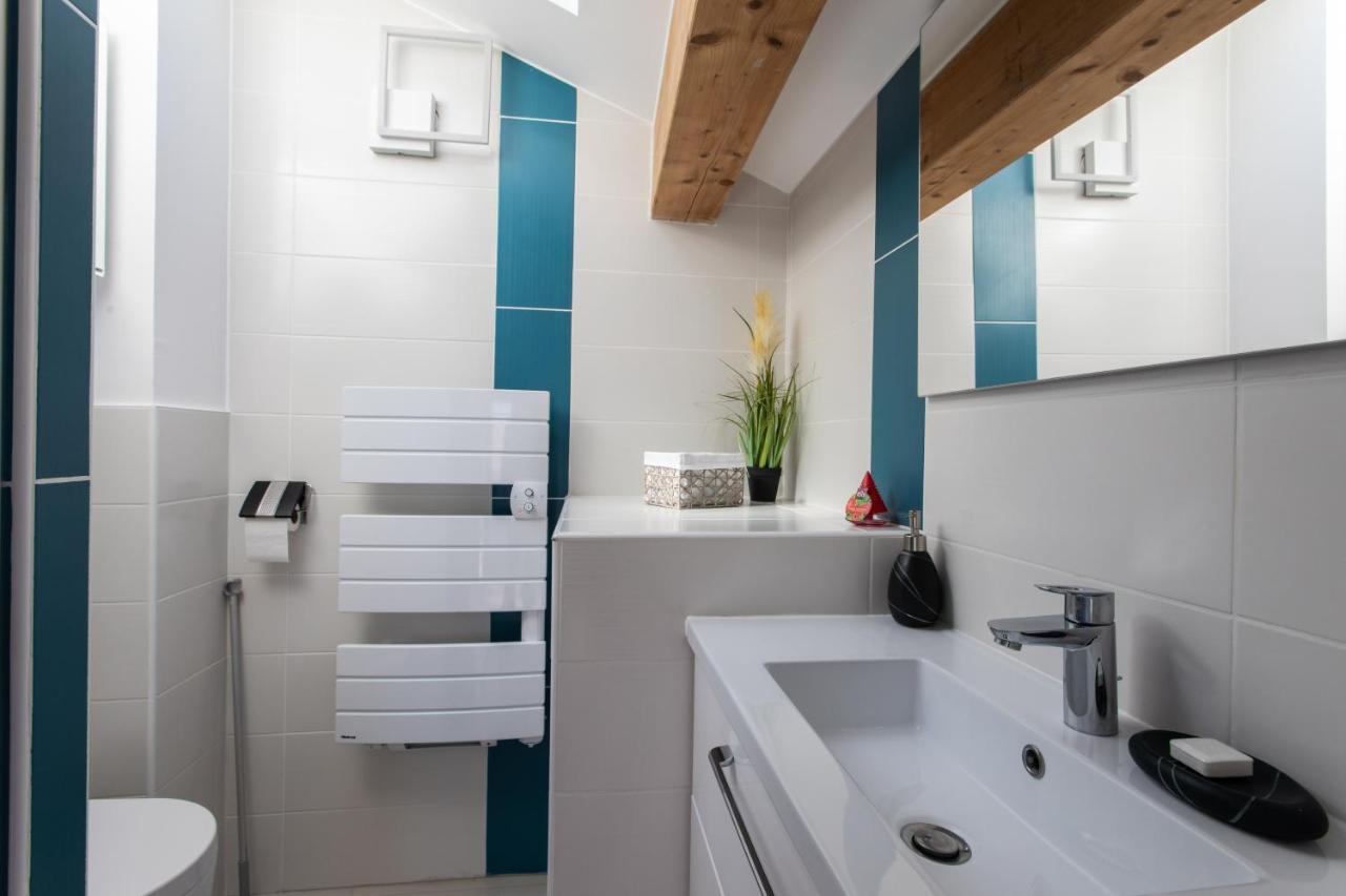 Le Coq Charmant Petit Studio En Centre Ville D'Embrun Εξωτερικό φωτογραφία
